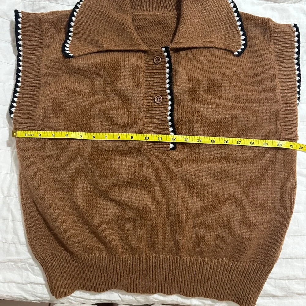Brown Sleeveless Knit Top with Button Details - Picture 8 of 9